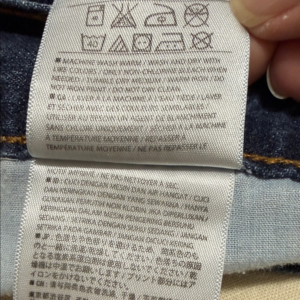 Old Navy “The Flirt” Dark Blue Denim Cutoff Shorts, Size 12. - Picture 5 of 9